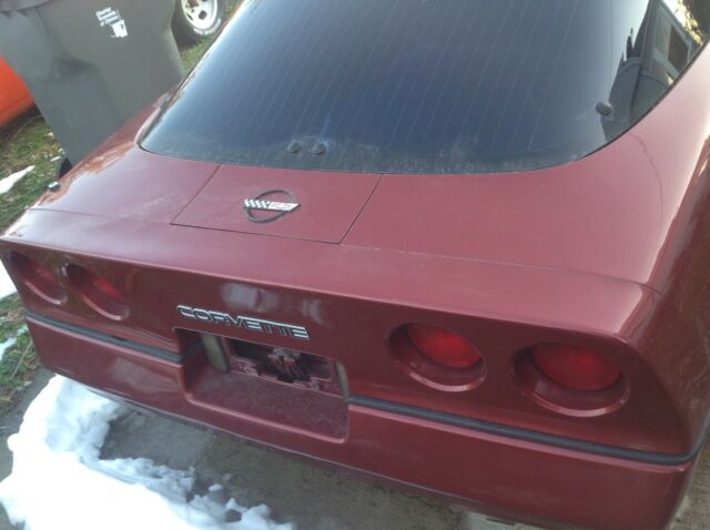 1986 Burgundy Chevrolet Corvette Hatchback