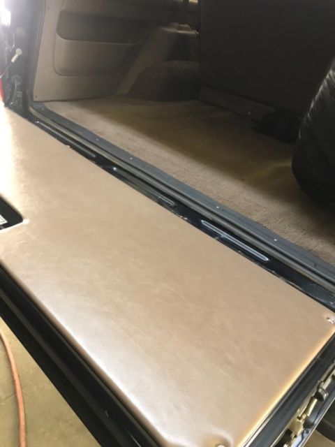 1993 Blue Ford Bronco SUV