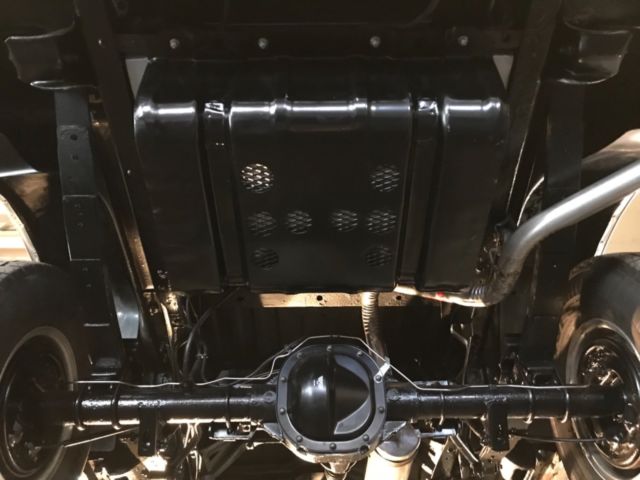 1993 Blue Ford Bronco SUV