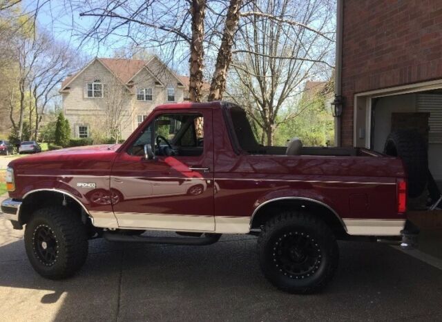 1993 Burgundy Ford Bronco SUV