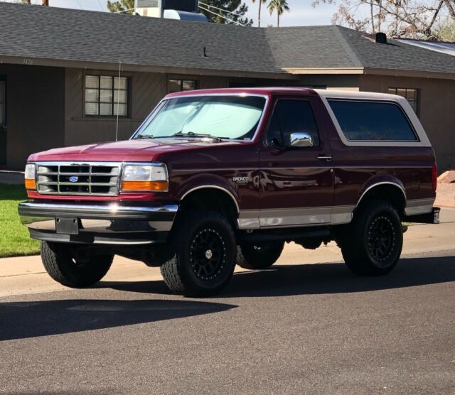 1993 Burgundy Ford Bronco SUV