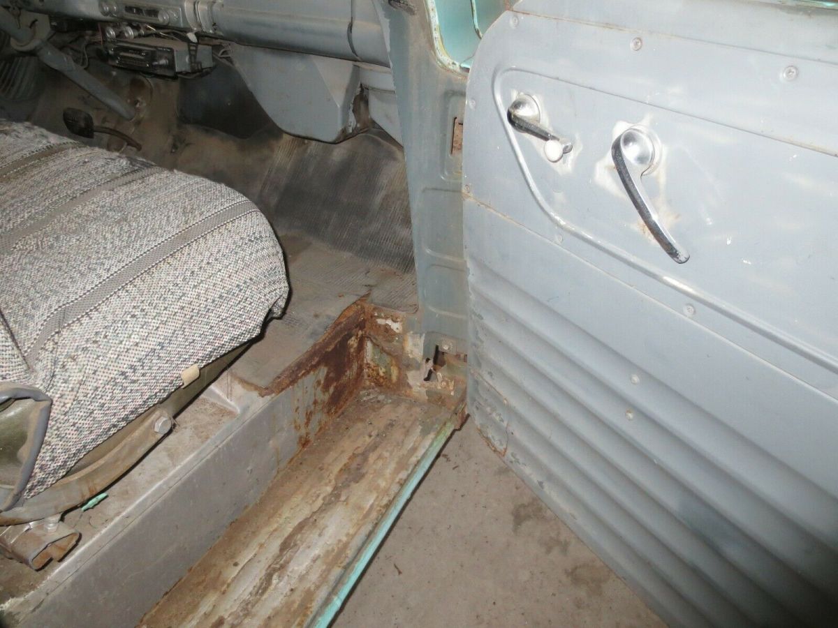 1959 Turquoise GMC 100 Standard Cab Pickup