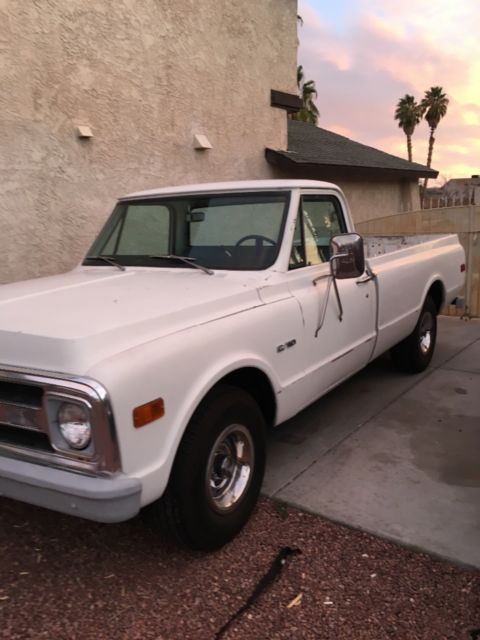 1970 White Chevrolet C-10 Standard Cab Pickup