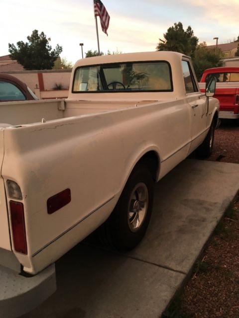 1970 White Chevrolet C-10 Standard Cab Pickup