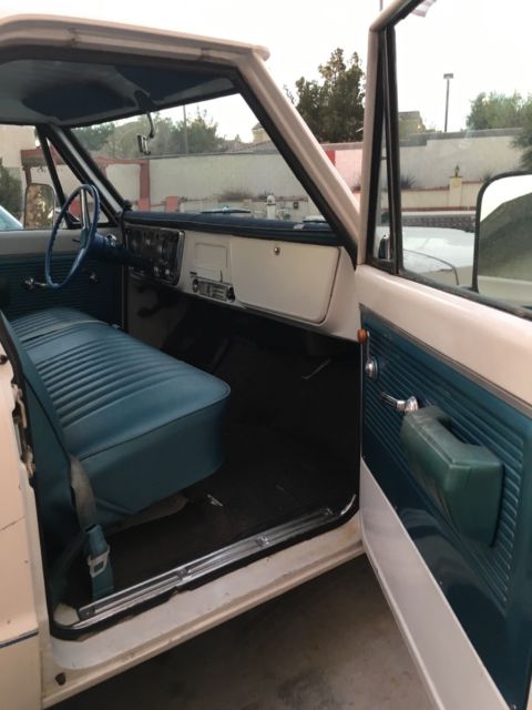 1970 White Chevrolet C-10 Standard Cab Pickup