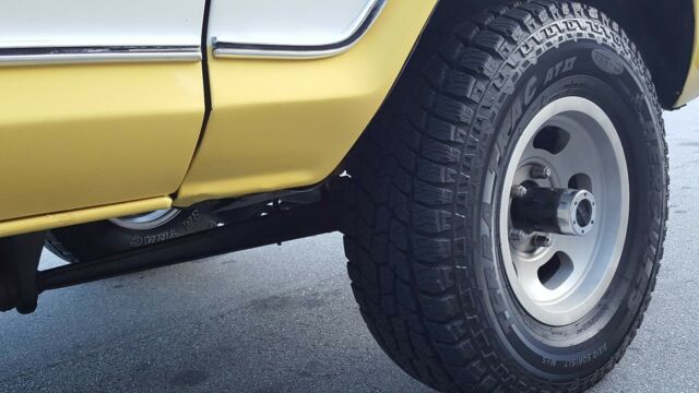 1977 Yellow Ford F-150 Standard Cab Pickup