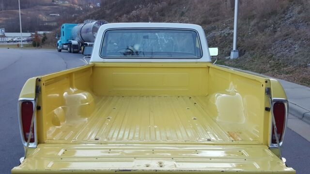 1977 Yellow Ford F-150 Standard Cab Pickup