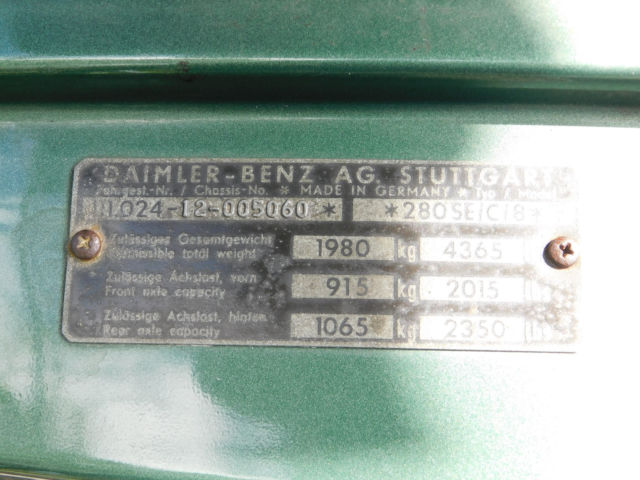 1970 Mercedes-Benz 200-Series