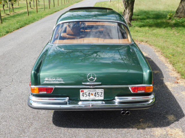 1970 Mercedes-Benz 200-Series