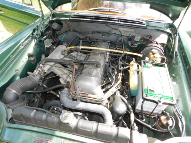 1970 Mercedes-Benz 200-Series