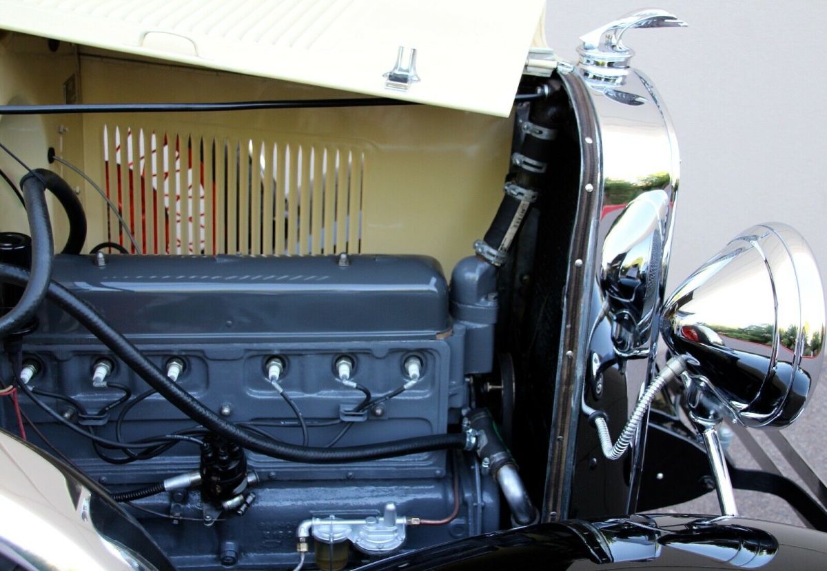 1931 Vintage Yellow & Black Fenders Chevrolet Series AE Independence Sport Roadster Convertible
