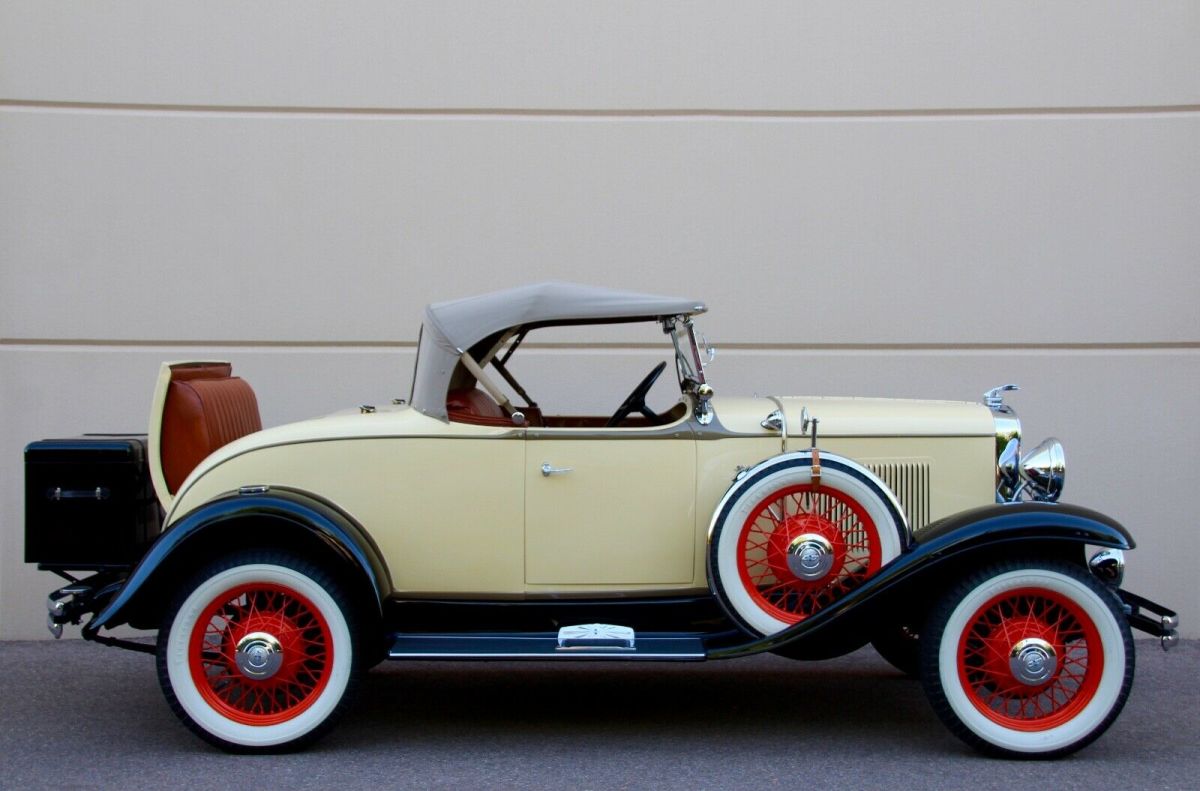 1931 Vintage Yellow & Black Fenders Chevrolet Series AE Independence Sport Roadster Convertible