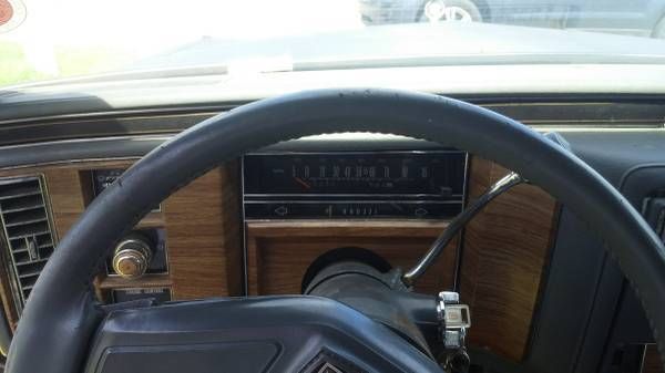 1985 Black Cadillac Fleetwood Limousine