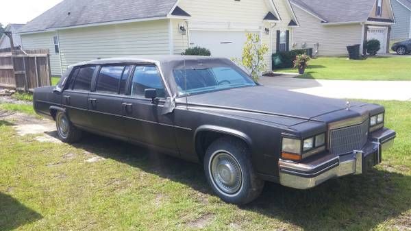 1985 Black Cadillac Fleetwood Limousine