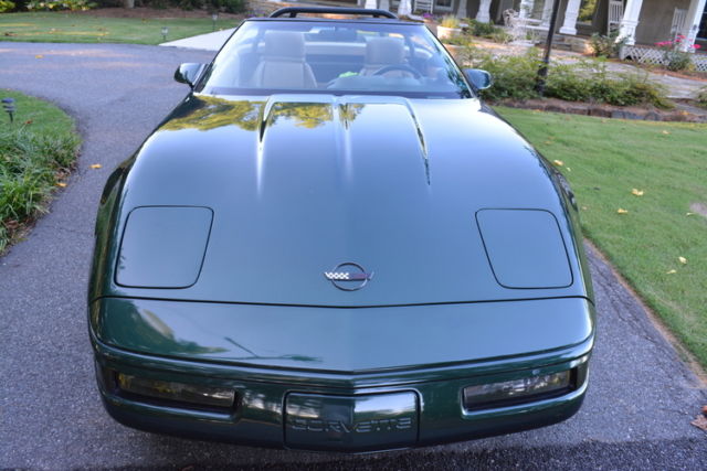 1992 Pollo Green Chevrolet Corvette Convertible