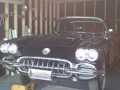 1960 BLACK/SILVER COVES Chevrolet Corvette