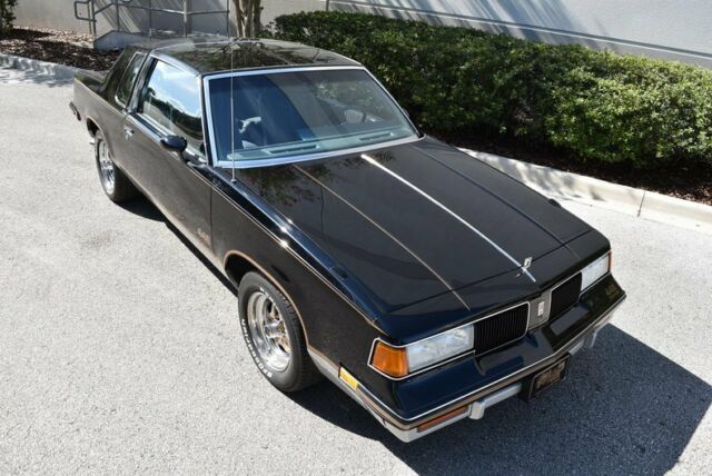 1987 Black Oldsmobile 442 Coupe