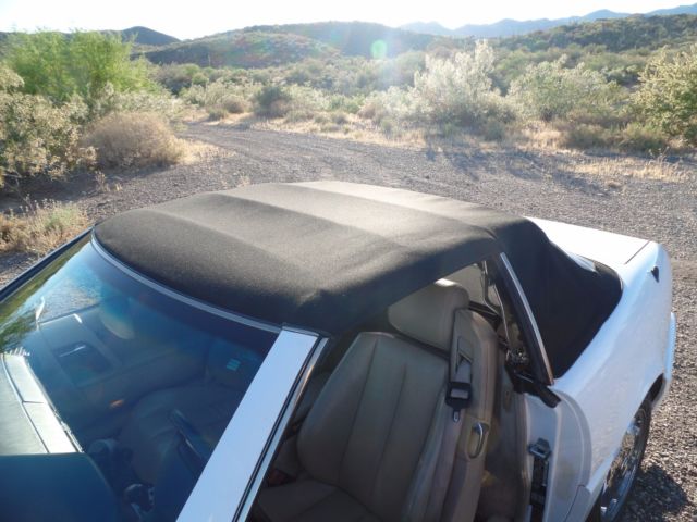 1993 White Mercedes-Benz SL-Class Convertible