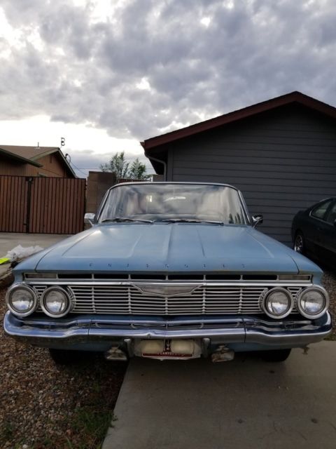 1961 Blue Chevrolet Bel Air/150/210 Sedan