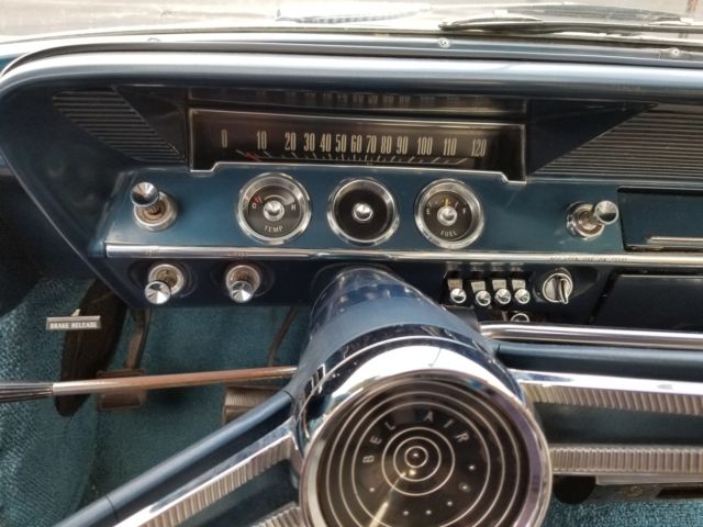 1961 Blue Chevrolet Bel Air/150/210 Sedan