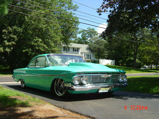 1961 Aqua Chevrolet Impala Coupe