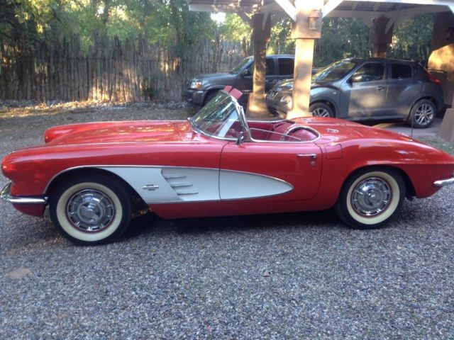 1961 Roman ted Chevrolet Corvette Convertible