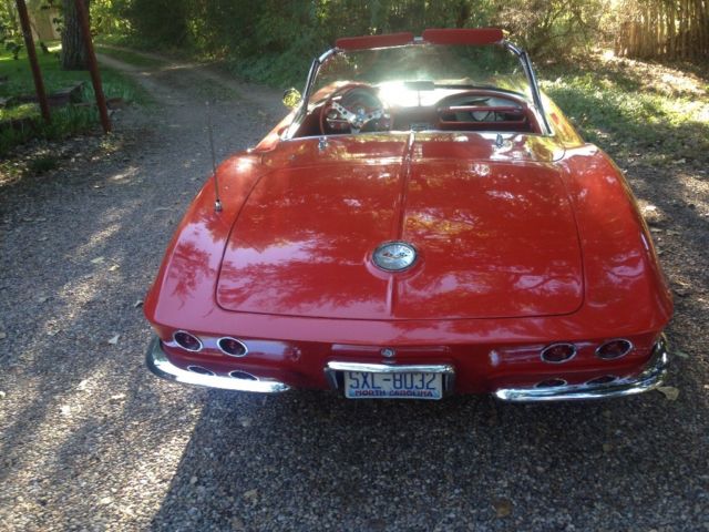 1961 Roman ted Chevrolet Corvette Convertible