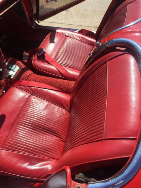 1961 ROMAN RED Chevrolet Corvette Convertible