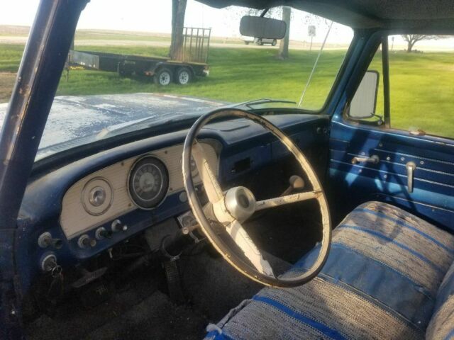 1961 Blue Ford F-250 Single cab