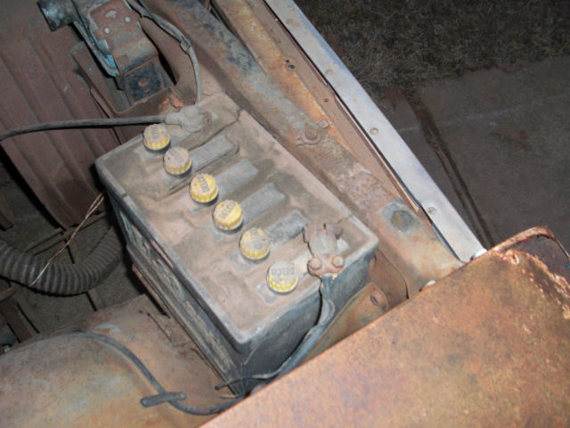 1961 White Chevrolet Impala Wagon