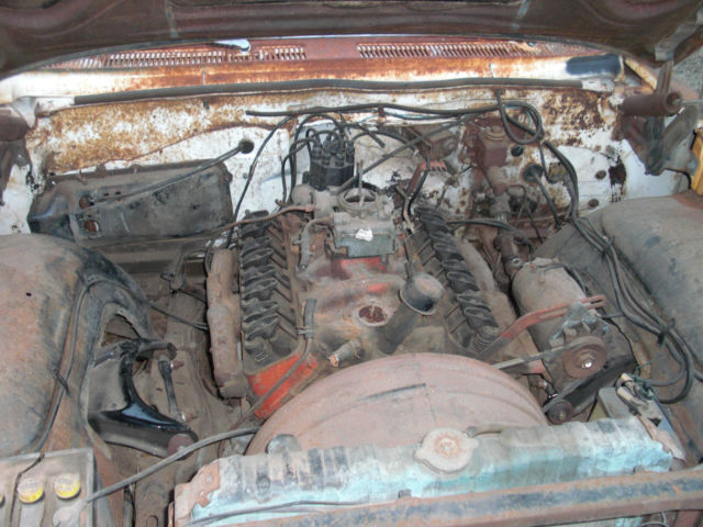 1961 White Chevrolet Impala Wagon