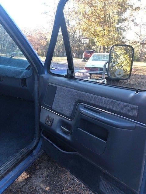 1989 Blue Ford F-250 Extended Cab Pickup