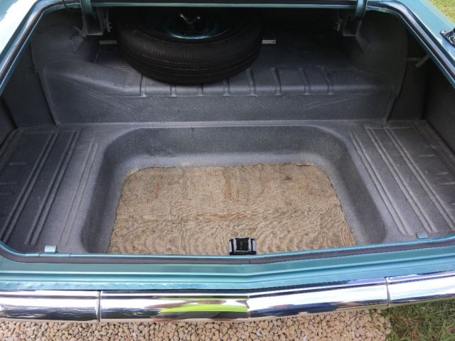 1962 Blue Chevrolet Bel Air/150/210