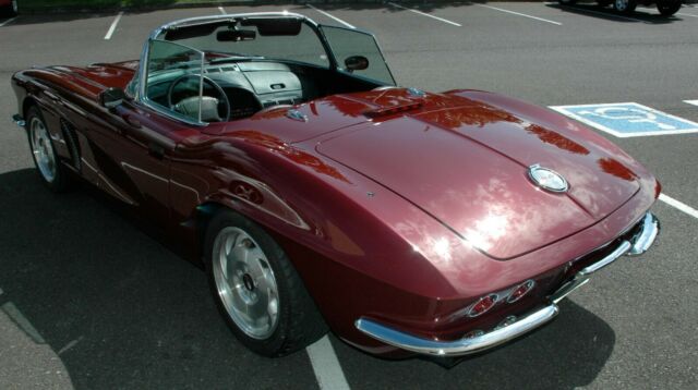 1962 Honduras Maroon Chevrolet Corvette Convertible