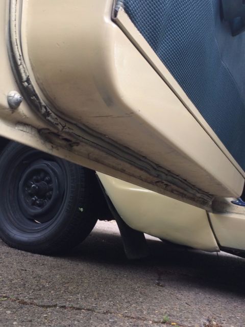 1962 Vanilla Cream Ford Fairlane