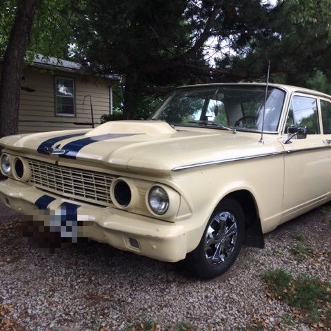 1962 Vanilla Cream Ford Fairlane