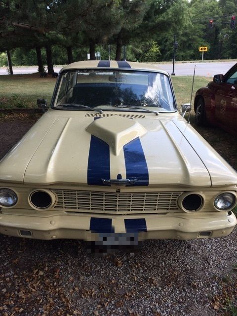 1962 Vanilla Cream Ford Fairlane