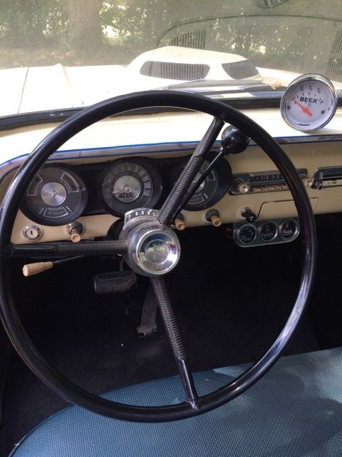 1962 Vanilla Cream Ford Fairlane