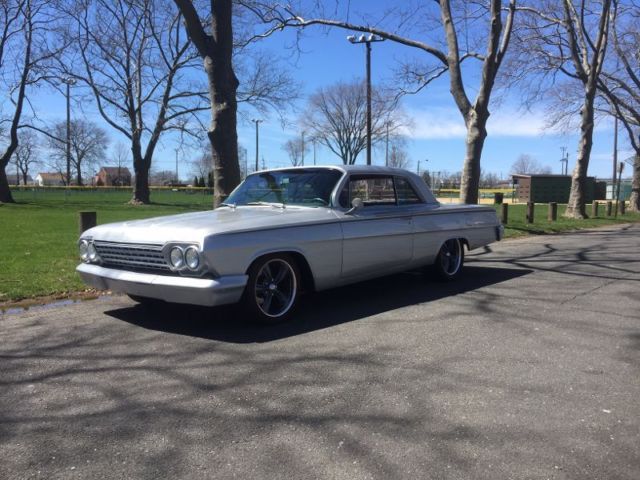1962 Silver Chevrolet Impala Coupe