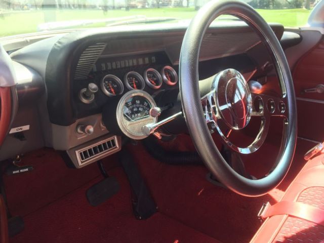 1962 Silver Chevrolet Impala Coupe