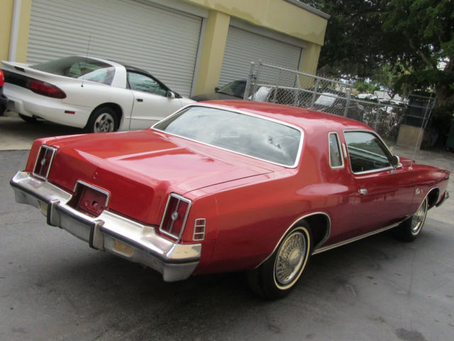 1975 RED Chrysler Cordoba Coupe