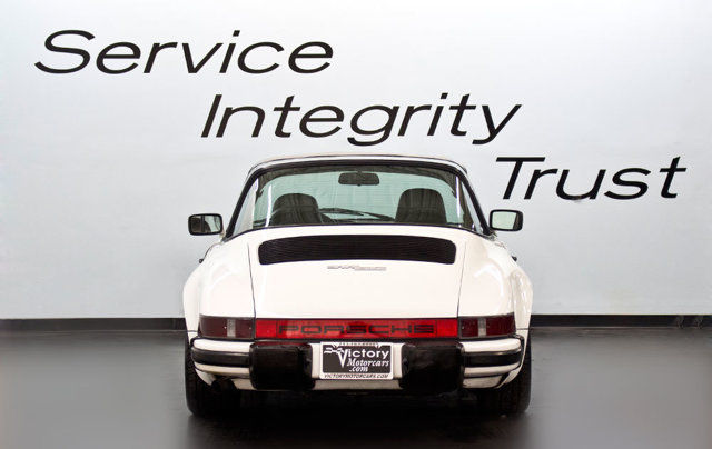 1981 GRAND PRIX WHITE Porsche 911 Coupe