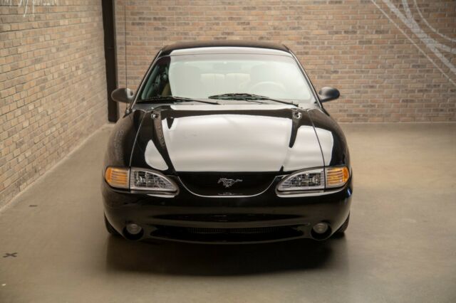 1994 Black Ford Mustang Coupe