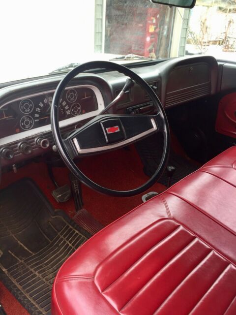 1963 White Chevrolet C/K Pickup 1500 Standard Cab Pickup