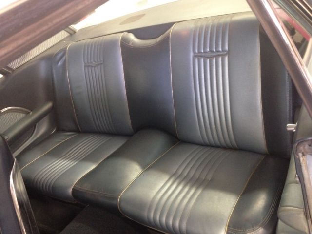 1963 Ford Thunderbird