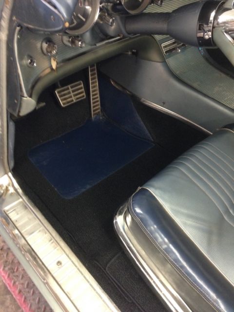 1963 Ford Thunderbird