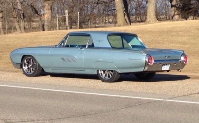 1963 Ford Thunderbird