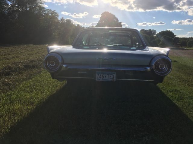 1963 Ford Thunderbird