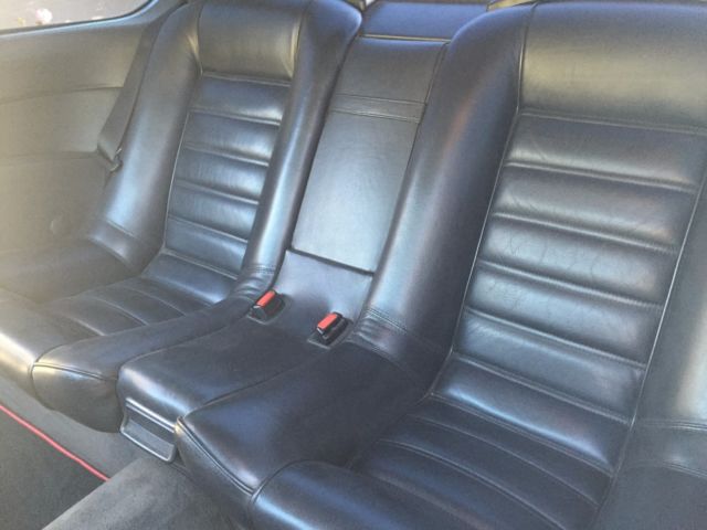 1985 Red BMW 6-Series