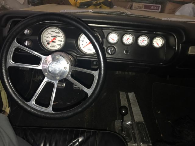 1964 Goldwood yellow Chevrolet Chevelle Coupe